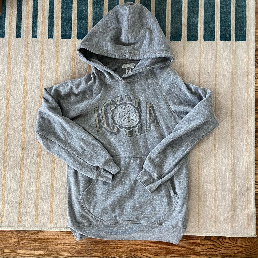 University of Iowa Hawkeyes Hooded Pullover Sweatshirt Medium